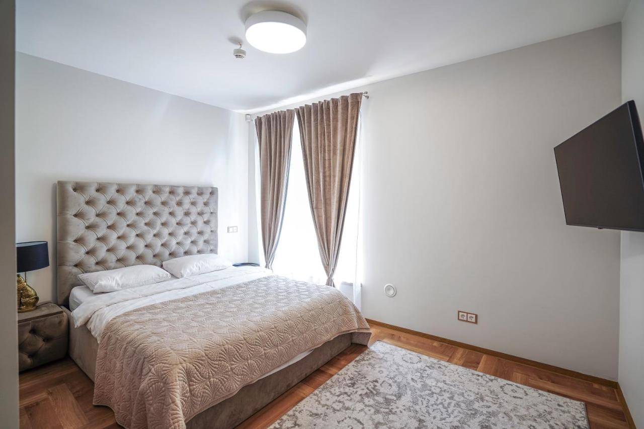 Exclusive Oldnew Apartments In City Center Panevėžys Esterno foto